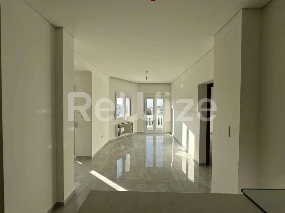 Image 2 of 17