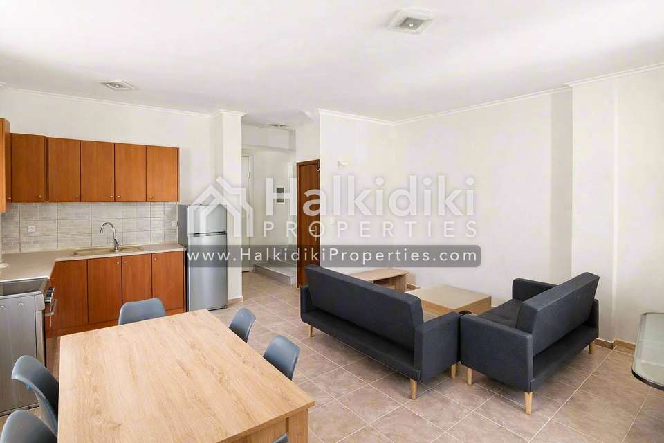 Image 2 of 24