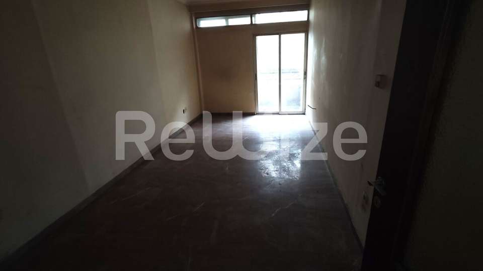 Image 1 of 16