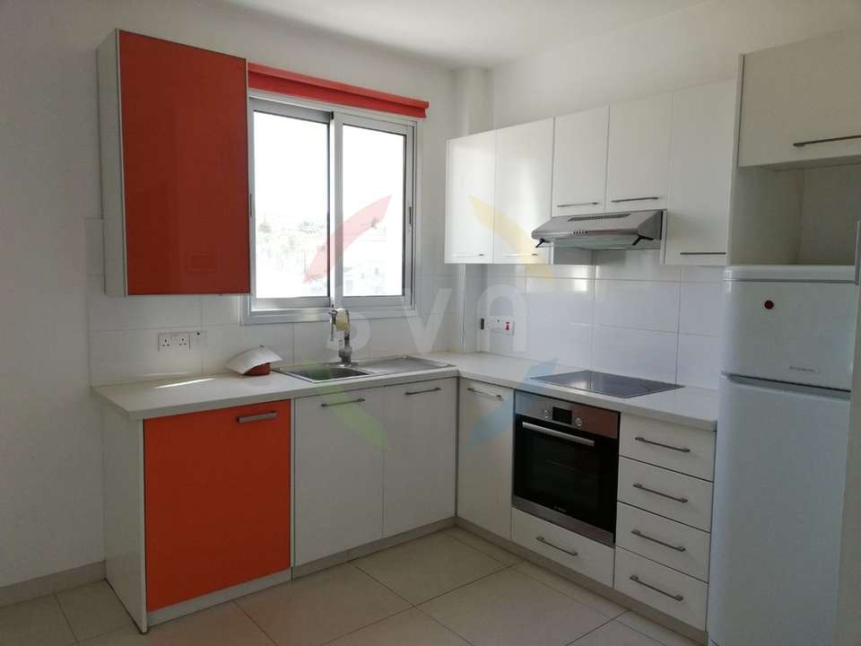 Image 2 of 5