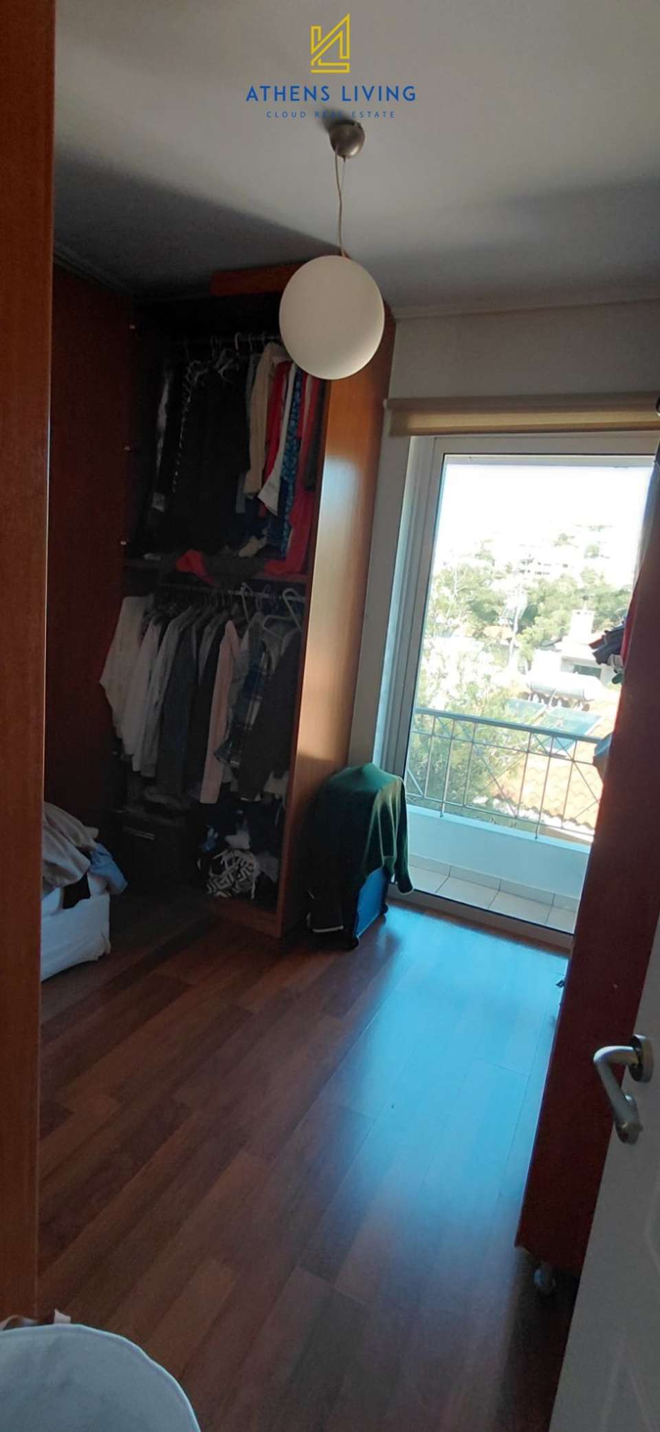 Image 2 of 30