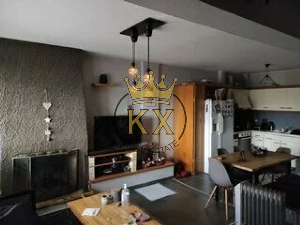 Image 1 of 9