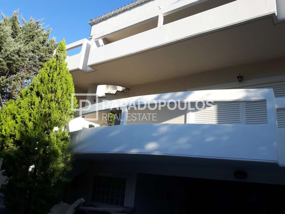 Image 0 of 7