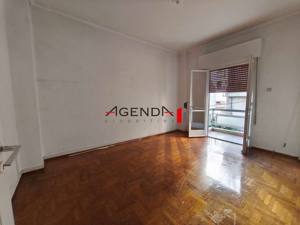 Image 1 of 21