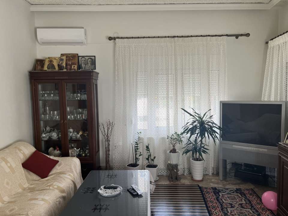 Image 1 of 11