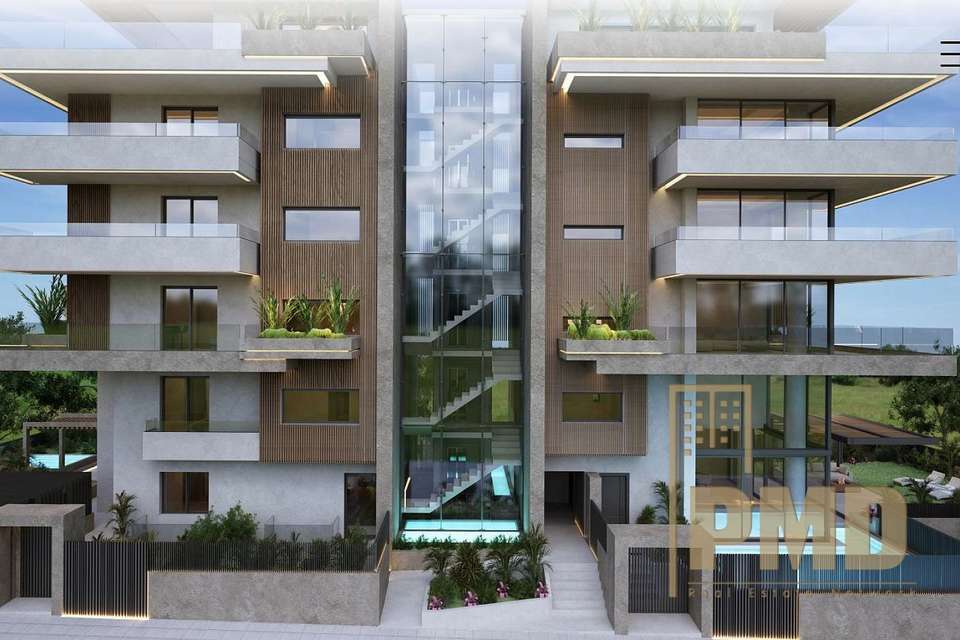 Image 2 of 11