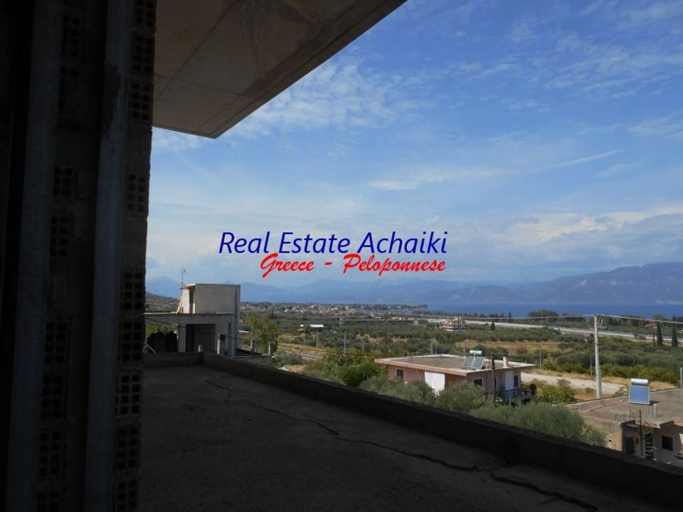 Image 0 of 14