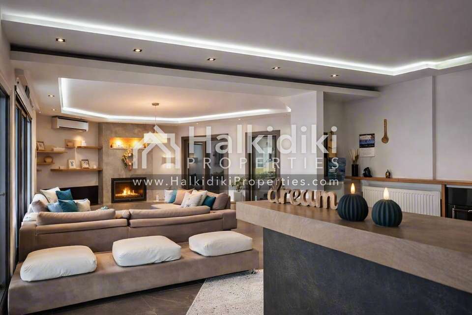 Image 2 of 12