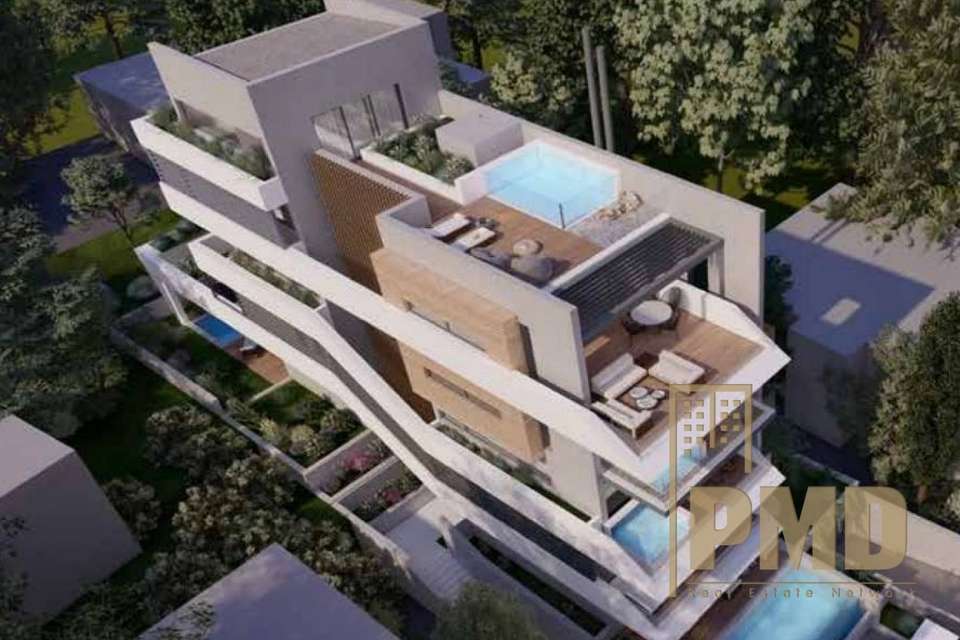 Image 2 of 15