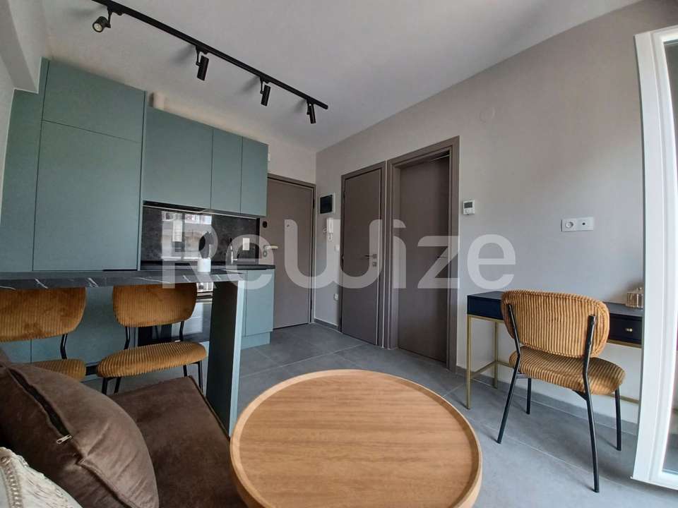 Image 2 of 13