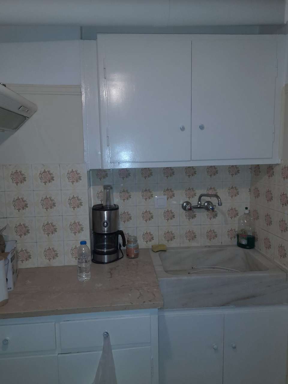 Image 0 of 4
