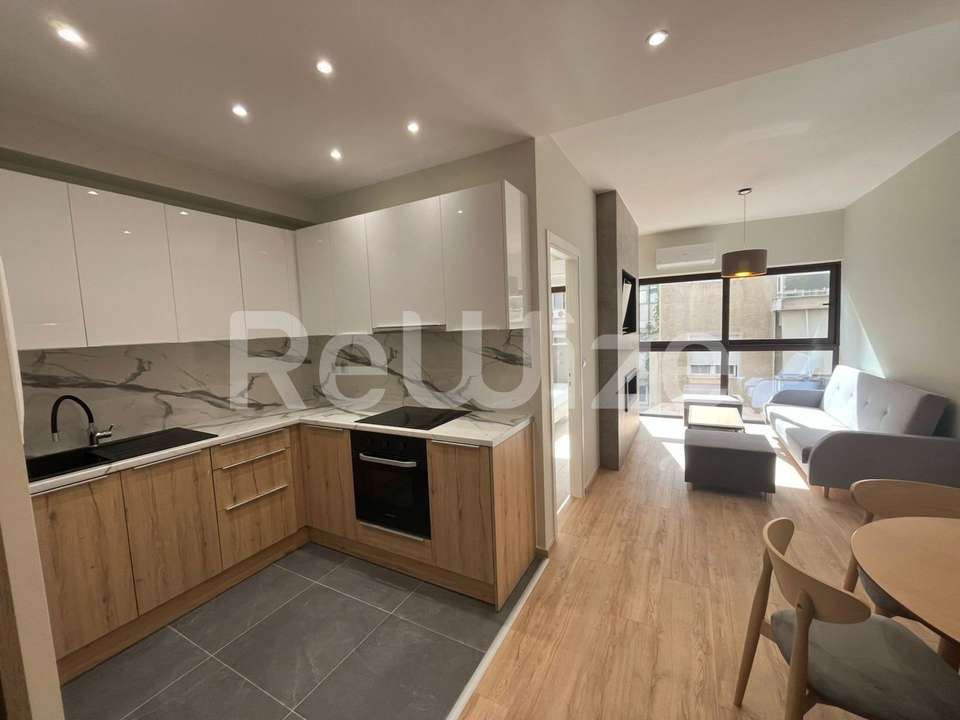Image 1 of 20
