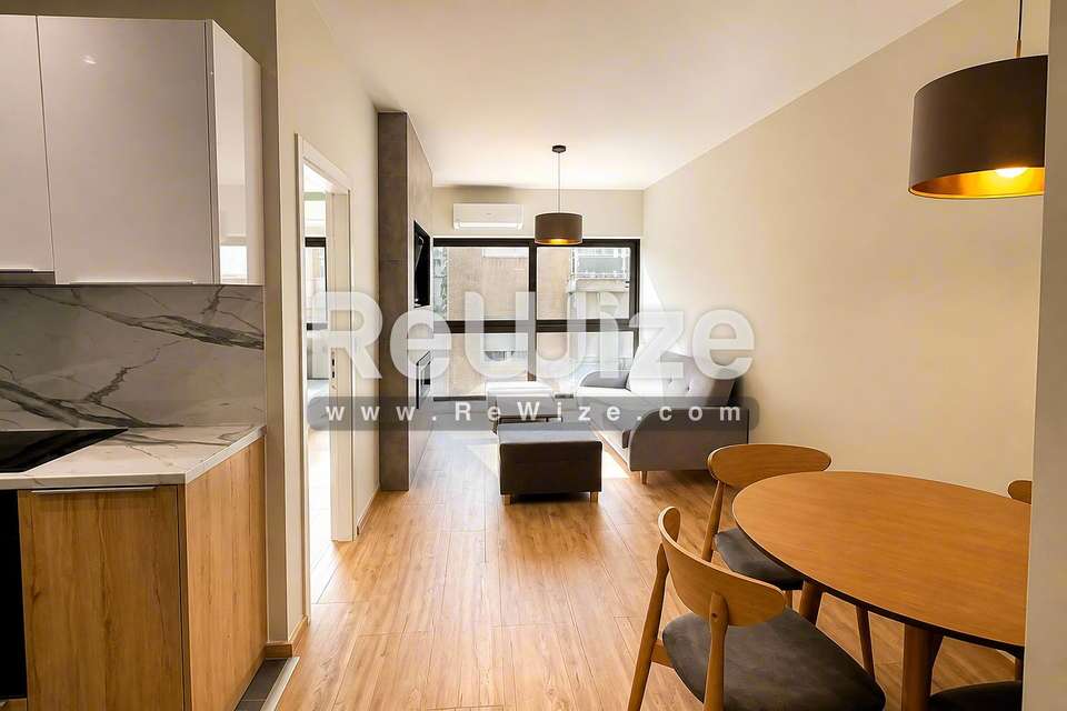 Image 1 of 20