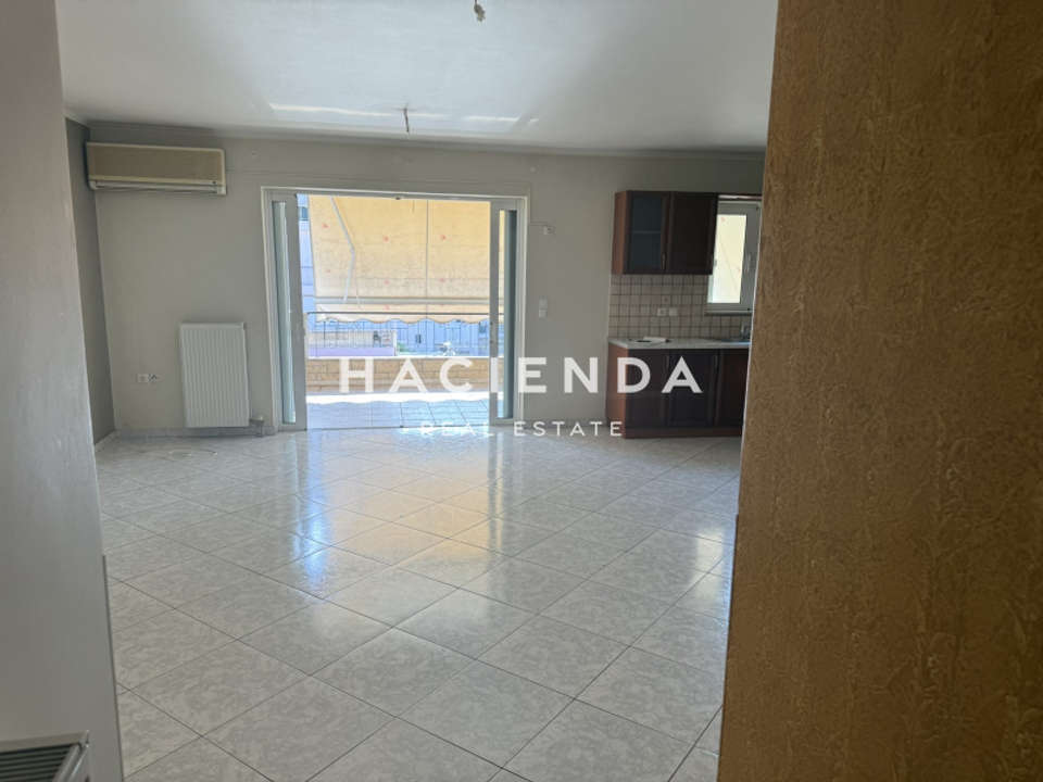 Image 2 of 29