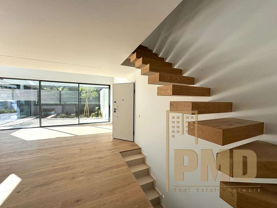 Image 1 of 16