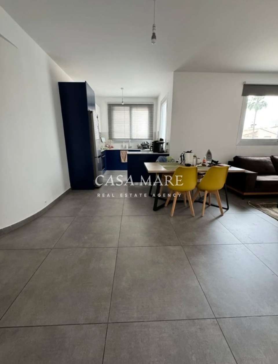 Image 1 of 14