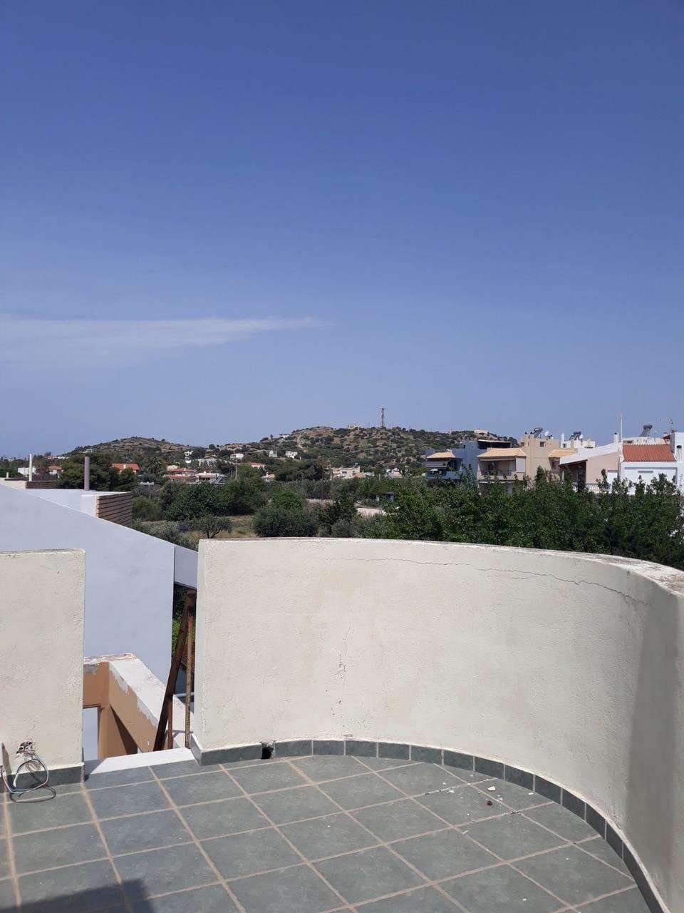 Image 2 of 17