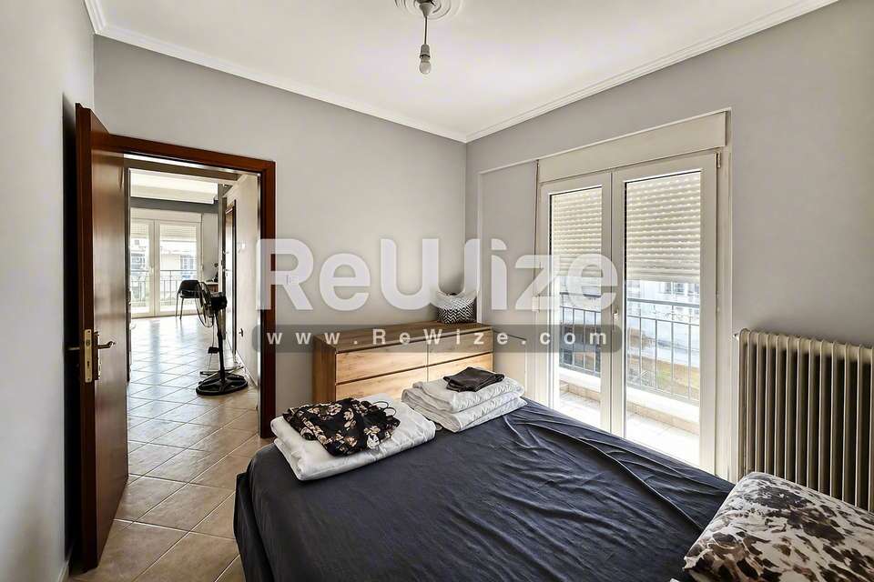 Image 2 of 15