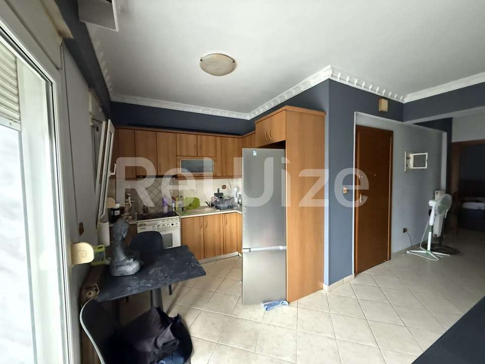 Image 2 of 15