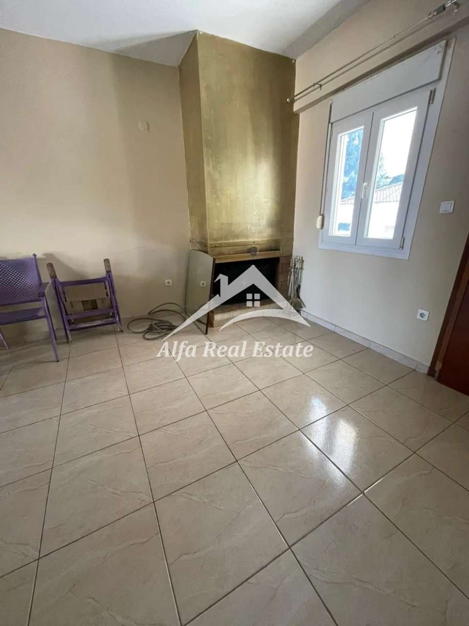 Image 1 of 22
