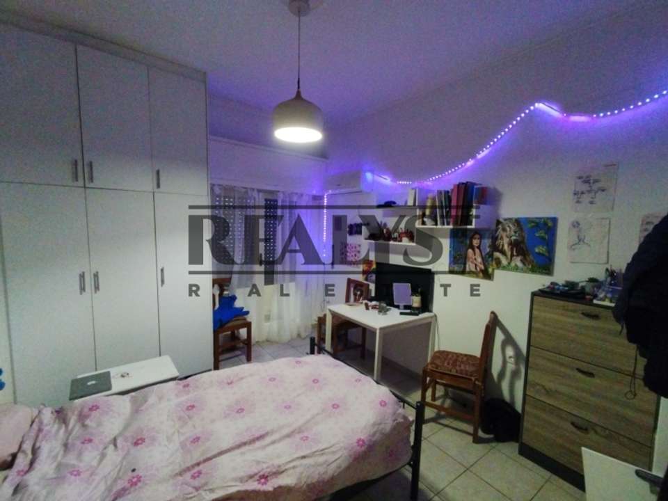 Image 6 of 10