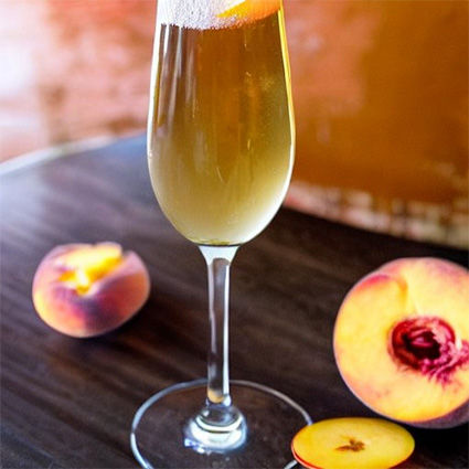 Peachy Blushing Bride drink recipe