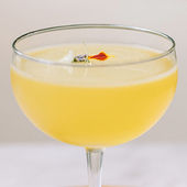 Bumblebee Cocktail Recipe | Home Bar Menu