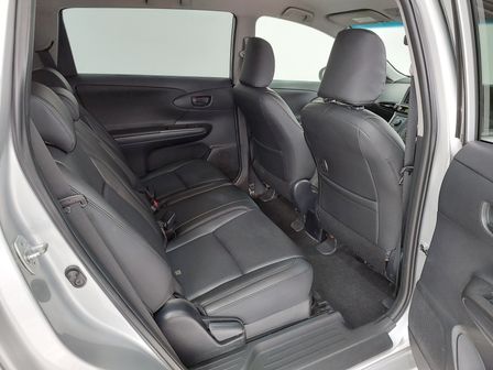 2012 Toyota Wish X 1.8 Automatic Image 9