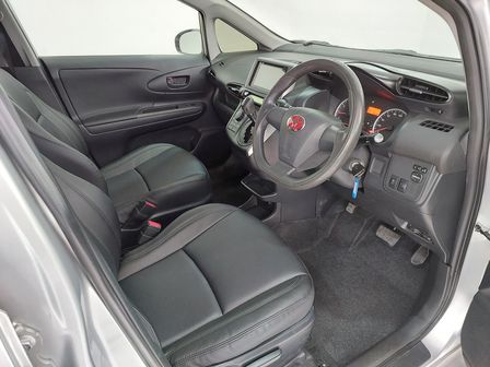 2012 Toyota Wish X 1.8 Automatic Image 8