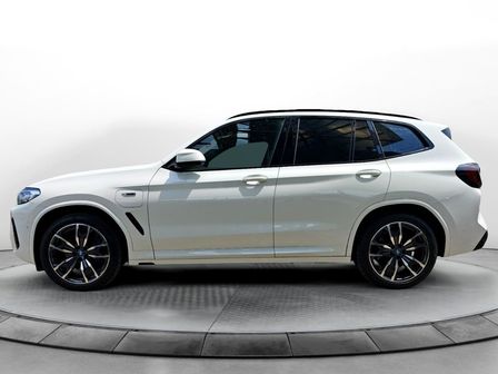 2022 BMW X3 xDrive30e 2.0 Automatic Image 6