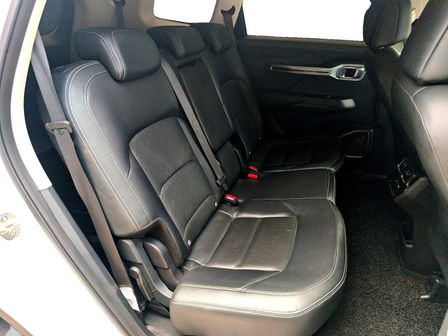 2023 Proton X90 TGDI Executive 1.5 Automatic Image 9