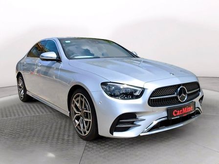 2022 Mercedes-Benz E300 2.0 Automatic Image 2