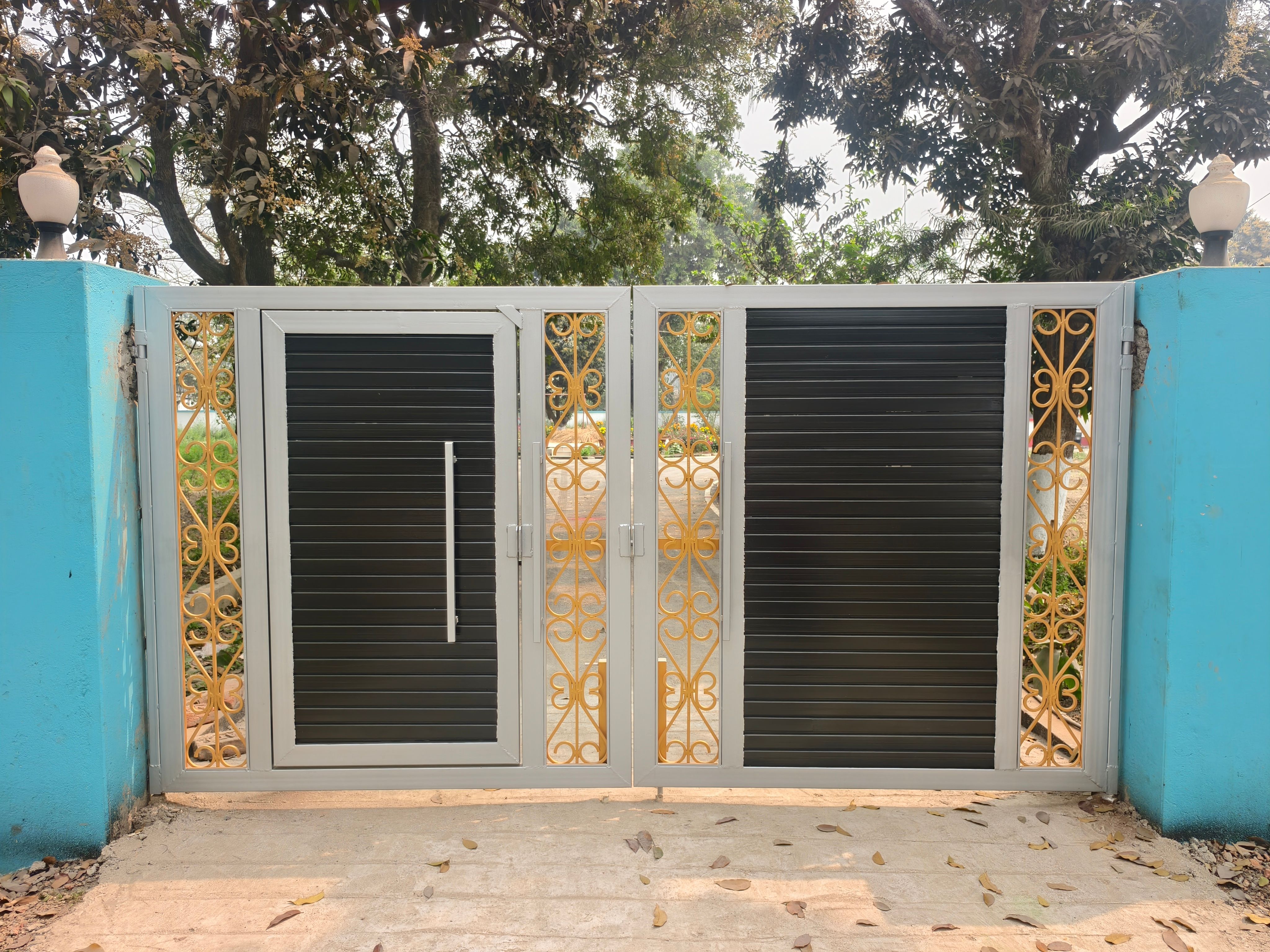 Customize gate