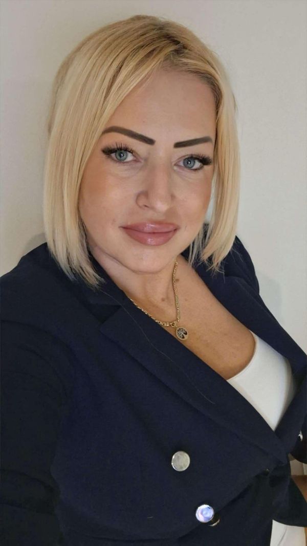 Profil fotó: Morvai Zsuzsanna