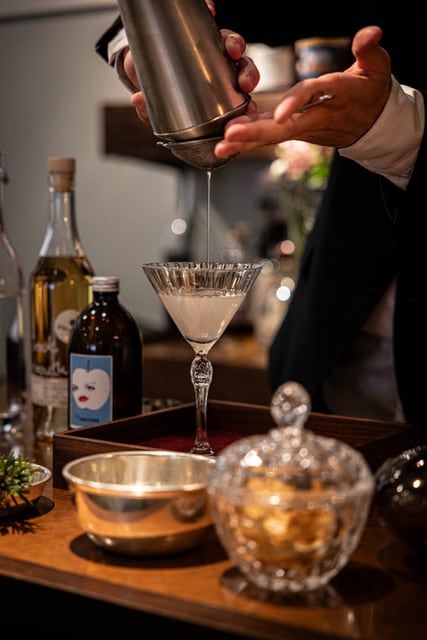 Vollmers Restaurant drink making