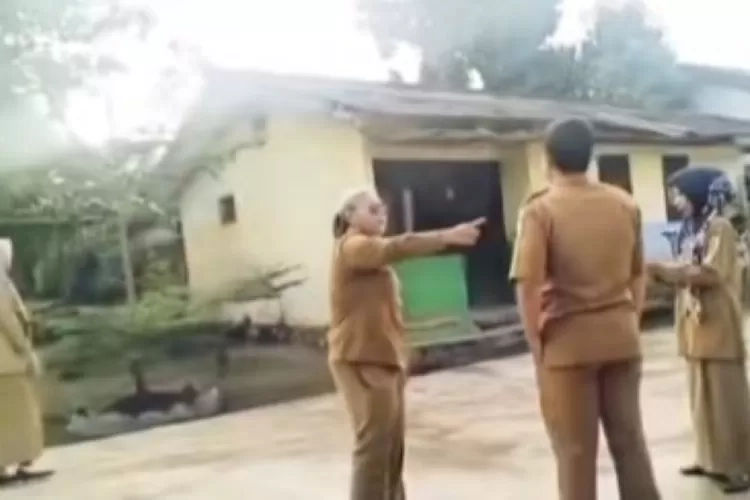 Kronologi Kejadian Saat Upacara