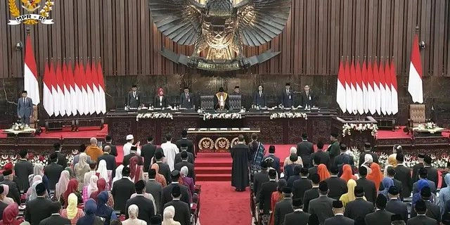 Tunjangan Rumah DPR Disorot. Rakyat Cuma Bisa Geleng Kepala