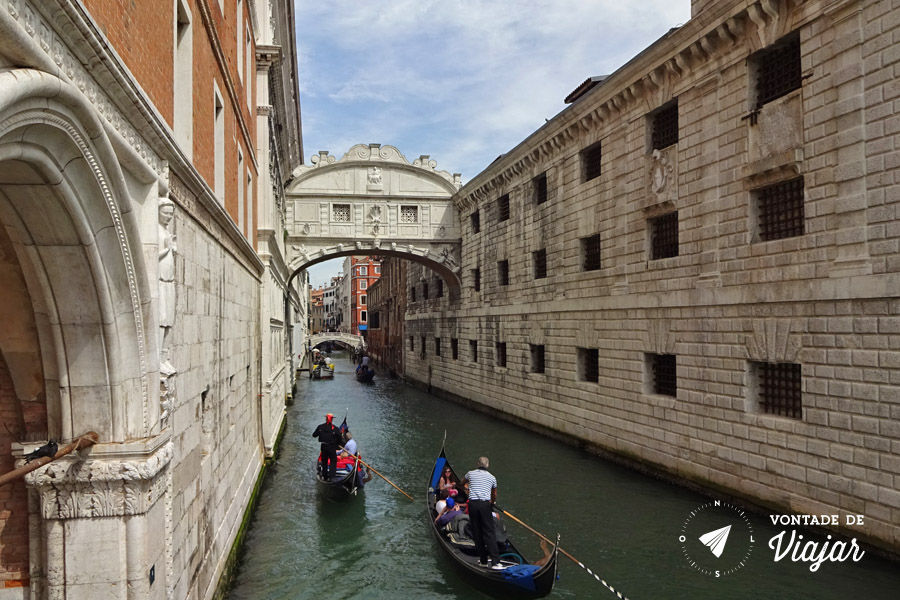 Italia - Ponte dos Suspiros Veneza