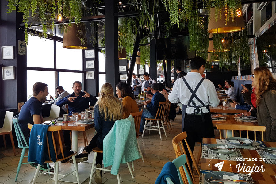 Restaurante no Shopping Larcomar em Miraflores Lima