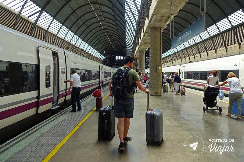 Trem na Europa - Estacao de trem de Sevilha AVE