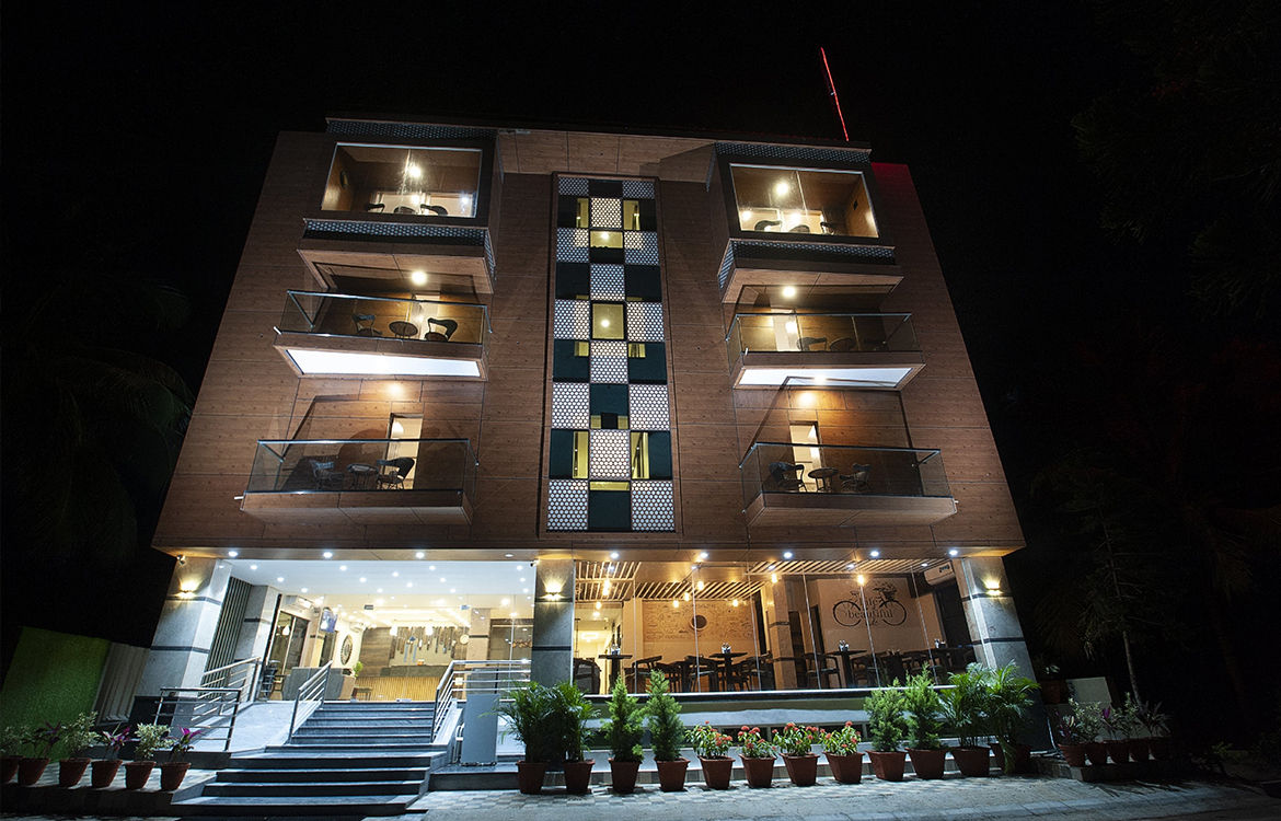 Luxury 3 Star Hotel in Bengaluru