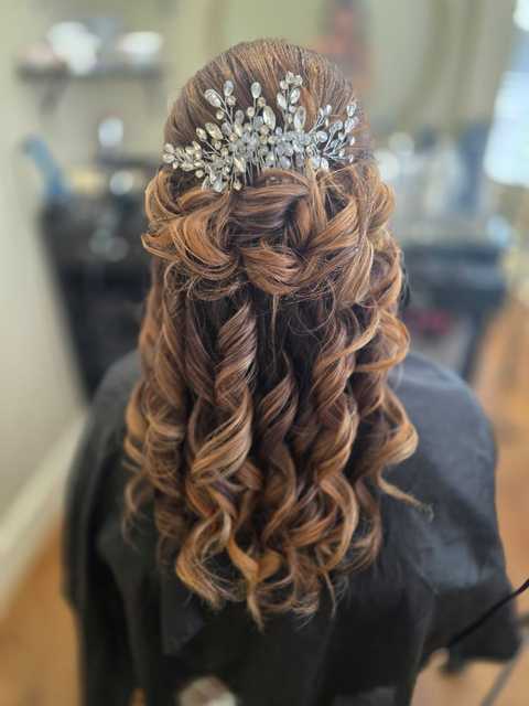 Hair by Stephanie Lee gallery image