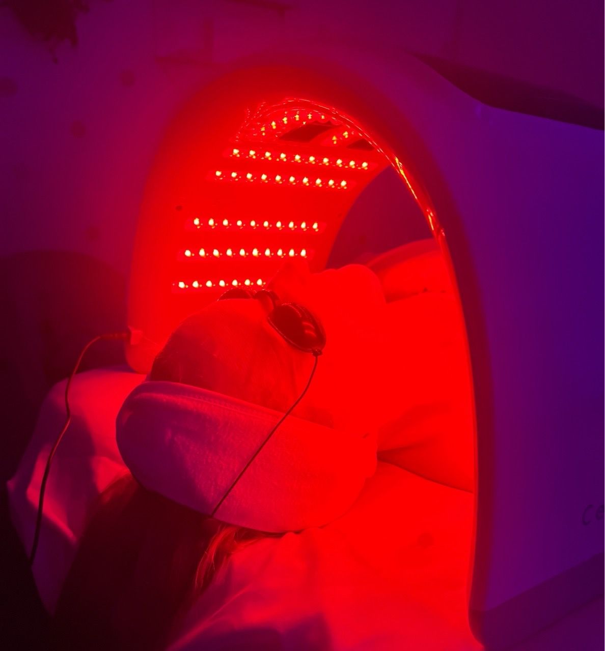 LED therapy,red light treatment,facial treatment,skincare,spa treatment,client treatment,wellness,portrait orientation