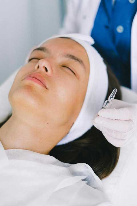 Hydro Glow Facial 