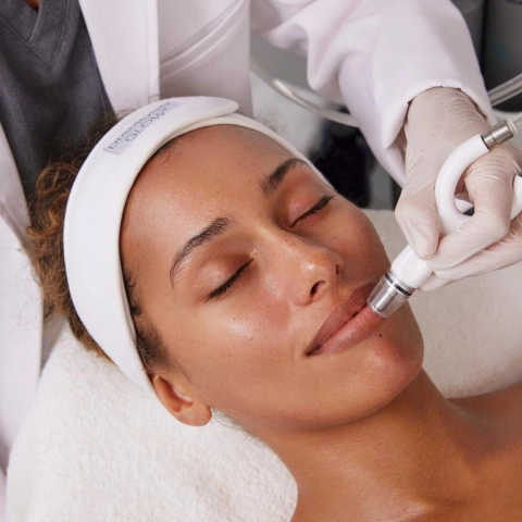 Facials service