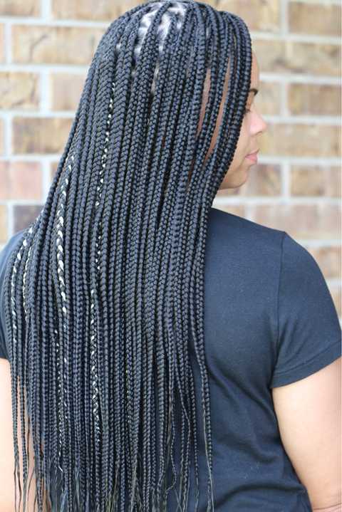 Knotless braids service