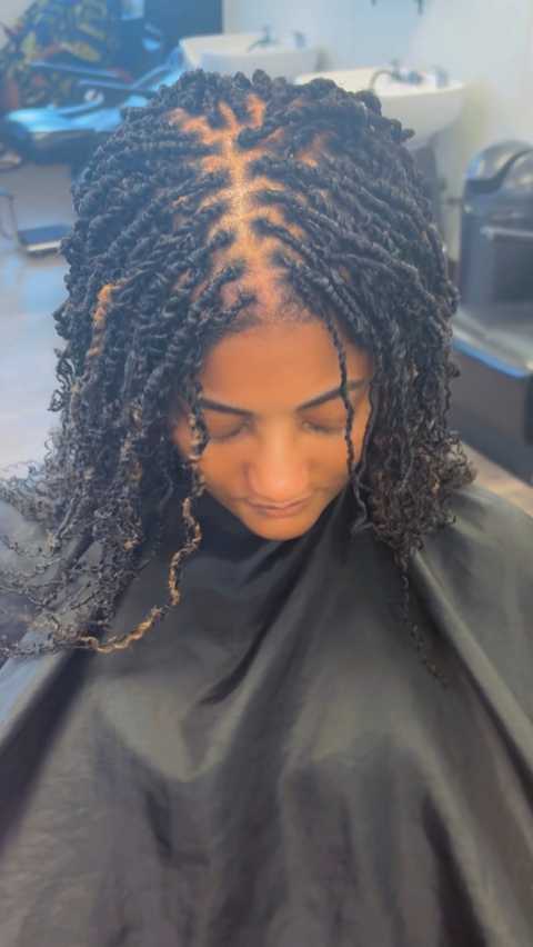 Flawless image Hair salon gallery image