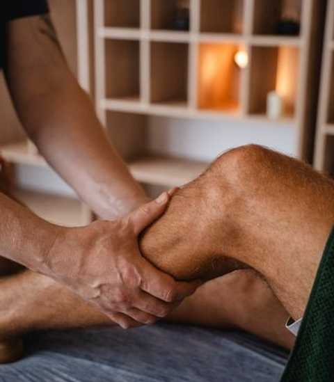 Sports Massage - 60 Mins vs Deep Tissue: Which Is Right Now? image
