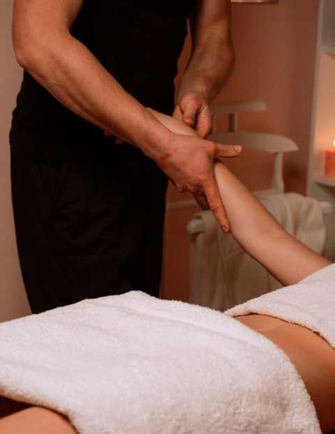 Lymphatic massage service