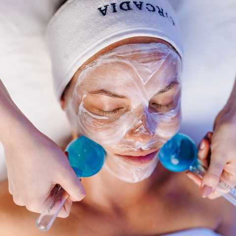 Mama Glow Facial